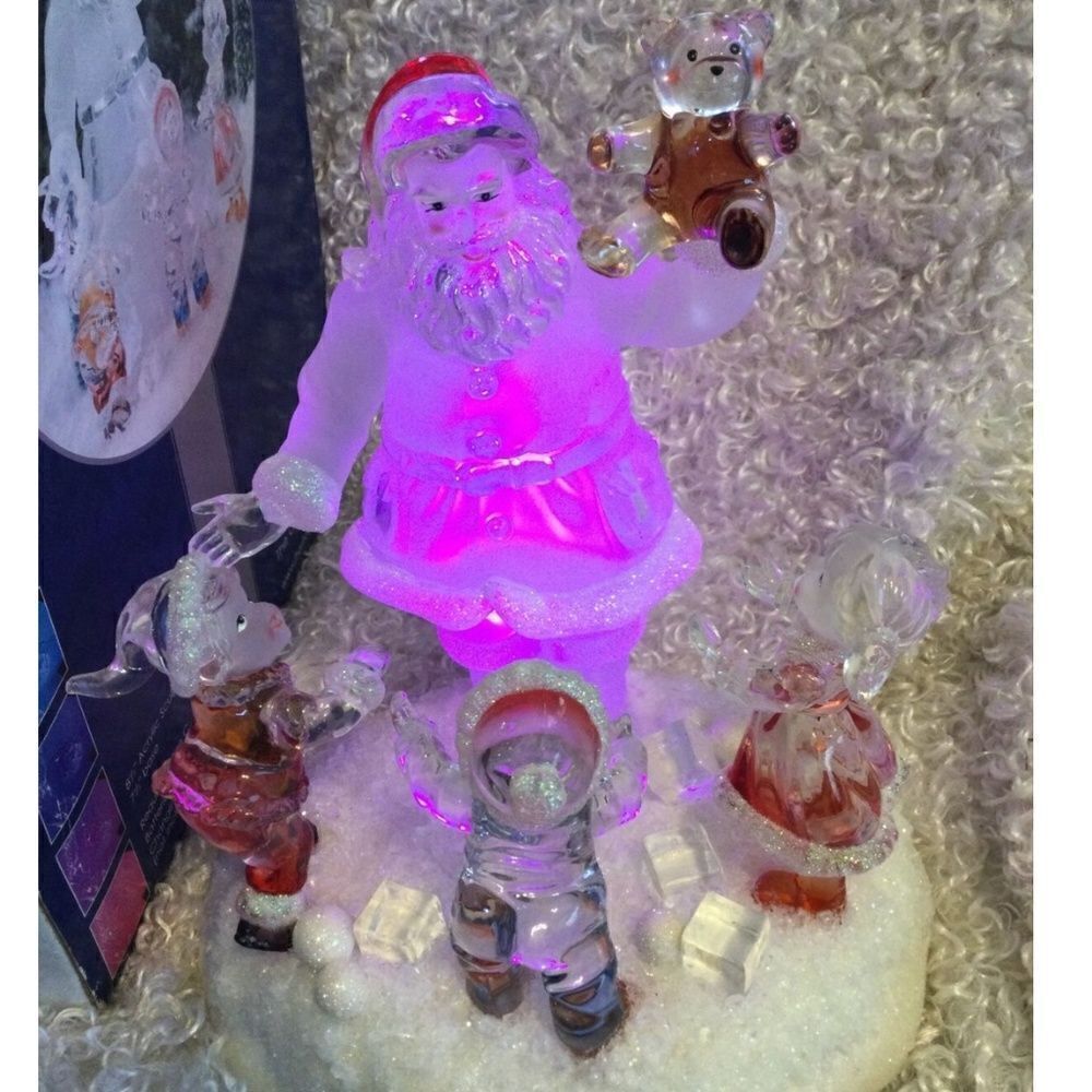 NEW HERITAGE MINT LTD . HOLIDAY ICE SCULPTURES SANTA & KIDS CHANGE COLORS IN BOX